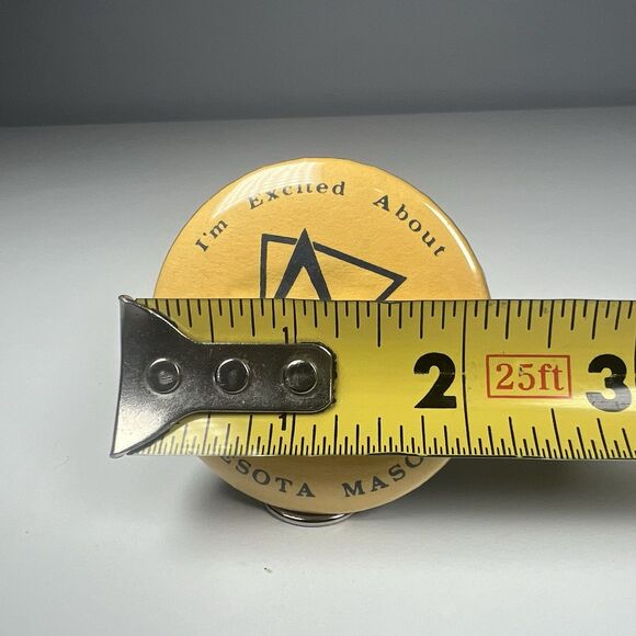 Vintage I’m Excited About Minnesota Masonry Freemasons Masonic Pinback Button - Picture 2 of 3